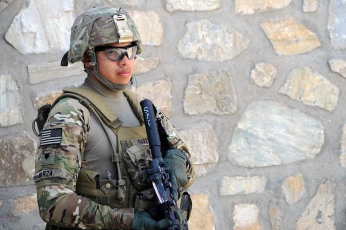 Lính Mỹ đi tuần tra ở Kunar, Afghanistan